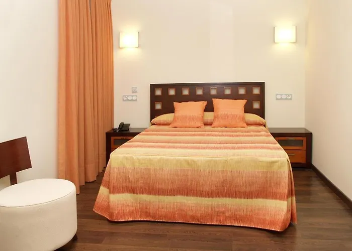 Rincón Del Conde 3* Leão