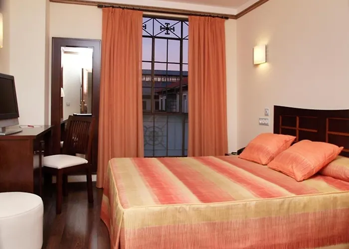 Отель Rincon Del Conde 3*